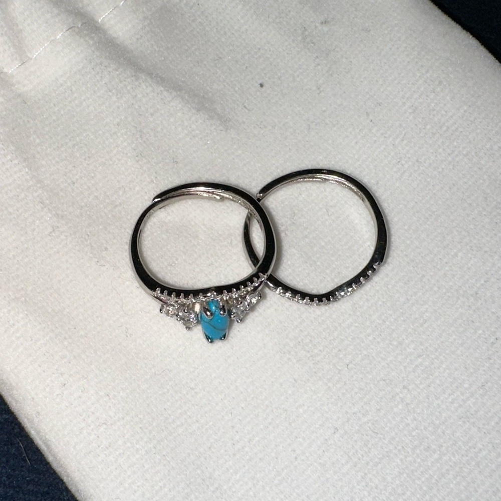 Turquoise Ring - Picture 4 of 9